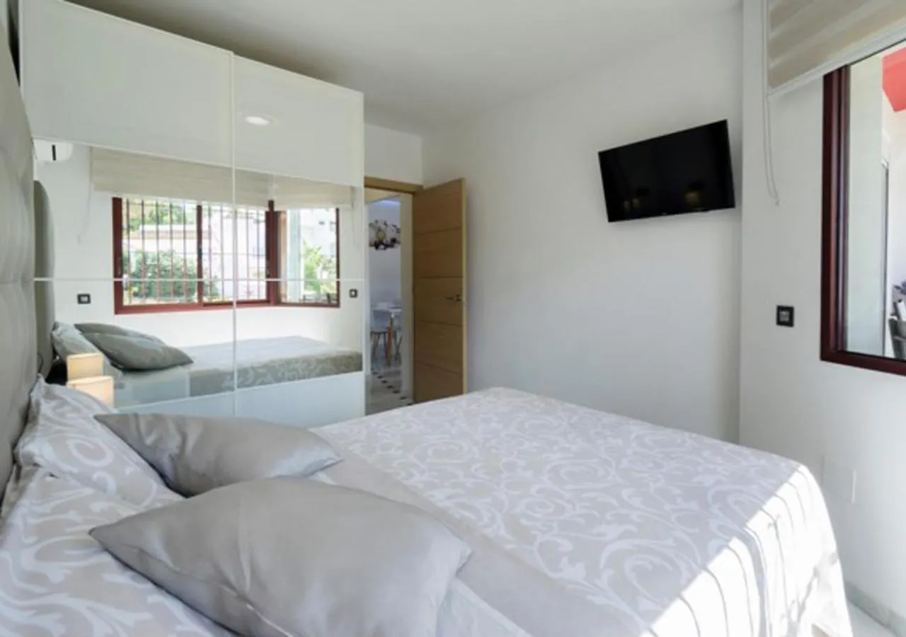 Sea And Sun Next To The Beach Apartment Mijas Costa